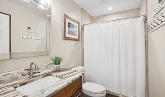 610 W Noyes St, Arlington Heights, IL 60005