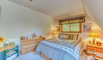 213 Puckerbrush Rd, Campton, NH 03223