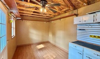 1427 Smith Rd, Ashland, OH 44805