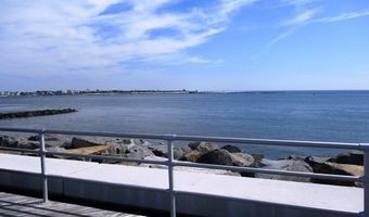 16 N New Hampshire Ave, Atlantic City, NJ 08401