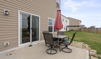 5316 Karst Cir, Ashville, OH 43103