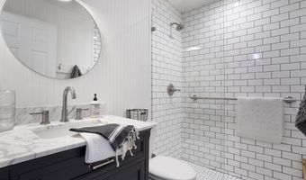 11046 New York St, Bay St. Louis, MS 39520