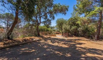 3430 Chaney Trl, Altadena, CA 91001