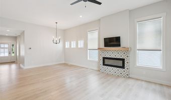 905 W Trace Dr, Polk City, IA 50226