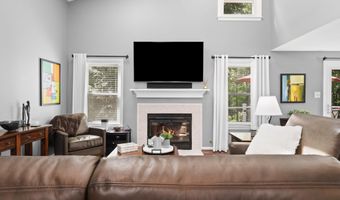 7460 CROSS GATE Ln, Alexandria, VA 22315