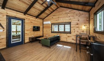 22 Still Hand Ln, Beattyville, KY 41311