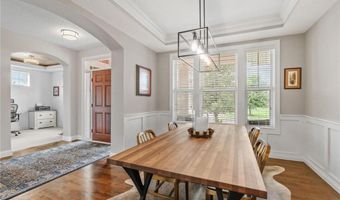 405 Riverside Cir, Anoka, MN 55303