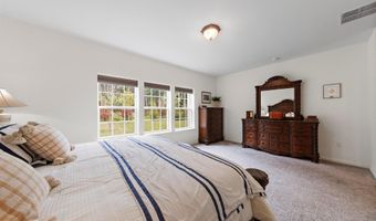 21 AURORA Cir, Barnegat, NJ 08005