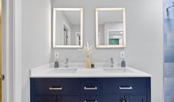 5610 SHADE TREE Ln, Alexandria, VA 22310