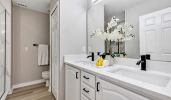 716 GOLFVIEW St, Orlando, FL 32804