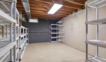 5014 GLEN PARK Rd, Annandale, VA 22003
