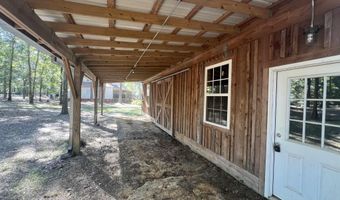 151 Mockingbird Ln, Atmore, AL 36502