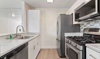 91-225 Hanapouli Cir 33F, Ewa Beach, HI 96706