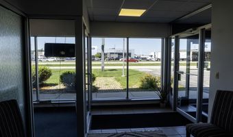 3003 W COLLEGE Ave, Appleton, WI 54914