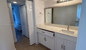 3475 N Country Club Dr 315, Aventura, FL 33180
