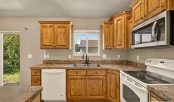 3881 E Clearfield Ln, Ammon, ID 83406