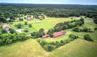 141 Holcomb Spur NW, Adairsville, GA 30103