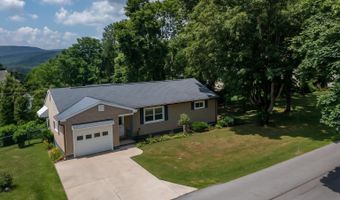 4916 5th Ave, Altoona, PA 16602