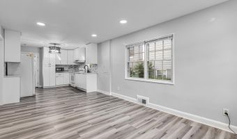 4719 25TH St N, Arlington, VA 22207