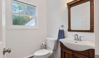 12 Dominic Dr, Barrington, NH 03825