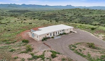 110 High Lonesome, Alpine, TX 79830