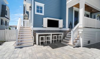 169 16th St, Avalon, NJ 08202