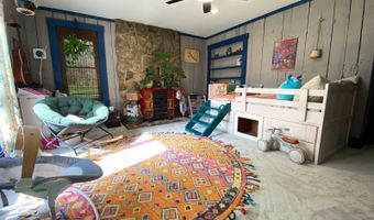 11522 Strouds Run Rd, Athens, OH 45701