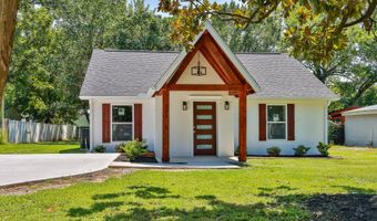 233 W Park St, Alamo, TN 38001