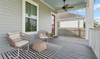 133 SEAL Dr, Arabi, LA 70032