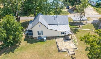 1421 Hendrix St, Altus, AR 72821