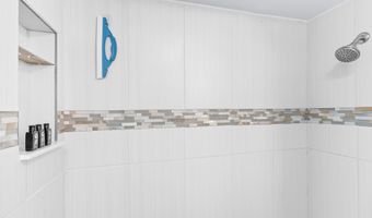 75-5888 ALII Dr B2, Kailua Kona, HI 96740