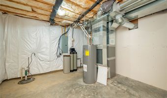 1132 15th Ave SE, Altoona, IA 50009