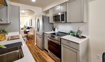 421 HARRIS Ln, Oregon City, OR 97045