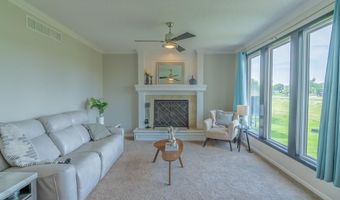 14108 Pine Valley Ct, Basehor, KS 66007