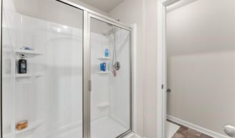 88 Auburn Crossing Dr, Auburn, GA 30011