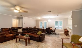 1712 Twin Lakes Dr, Bainbridge, GA 39819