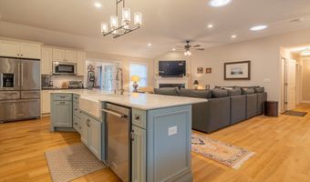 237 Woodland Way, Ayer, MA 01432