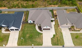 7901 S Shoreline Blvd, Benton, AR 72019