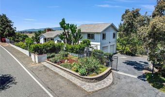 1864 Winterwarm Dr, Fallbrook, CA 92028