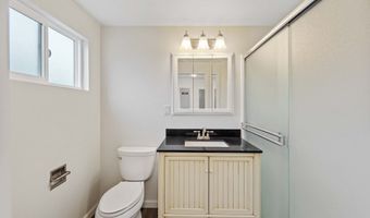 975 OCEAN Dr, Bandon, OR 97411