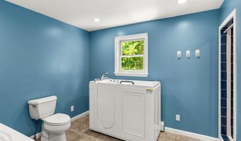 9 Hounds Way, Bath, ME 04530