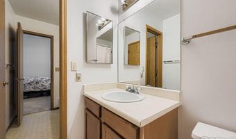 8430 Everett Way E, Arvada, CO 80005