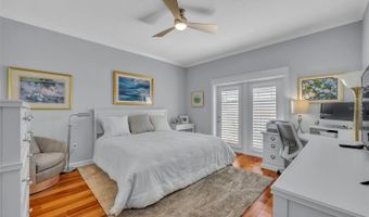 2305 EDGEWATER Dr 1602, Orlando, FL 32804