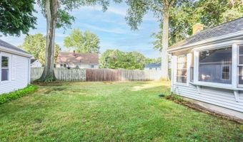29 Edward Ave, East Providence, RI 02916