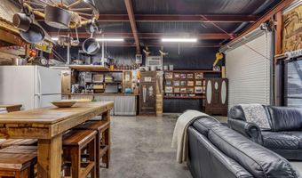 1054 Preston Broussard Rd, Arnaudville, LA 70512