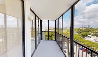 20100 W Country Club Dr 801, Aventura, FL 33180