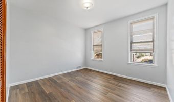 26 E 28TH St, Bayonne, NJ 07002