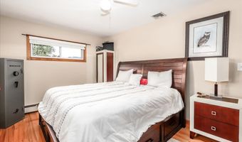 46 Jeanette Rd, Danbury, CT 06811