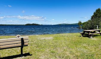 15 N Ridge Rd, Beaver Cove, ME 04441