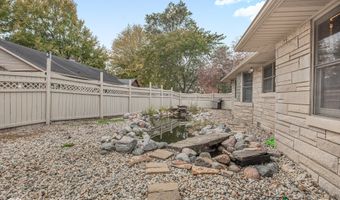 34 Colony Rd, Anderson, IN 46011